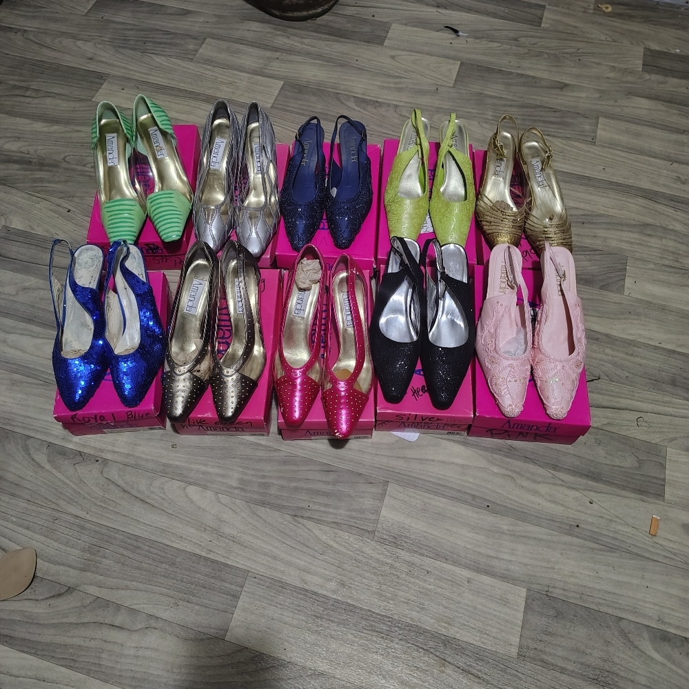 Amanda heels
